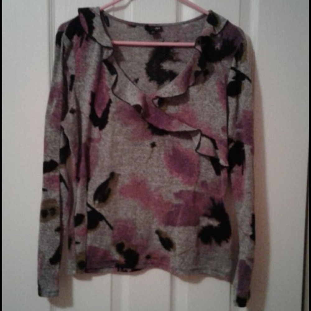 Long sleeve top with ruffle detail